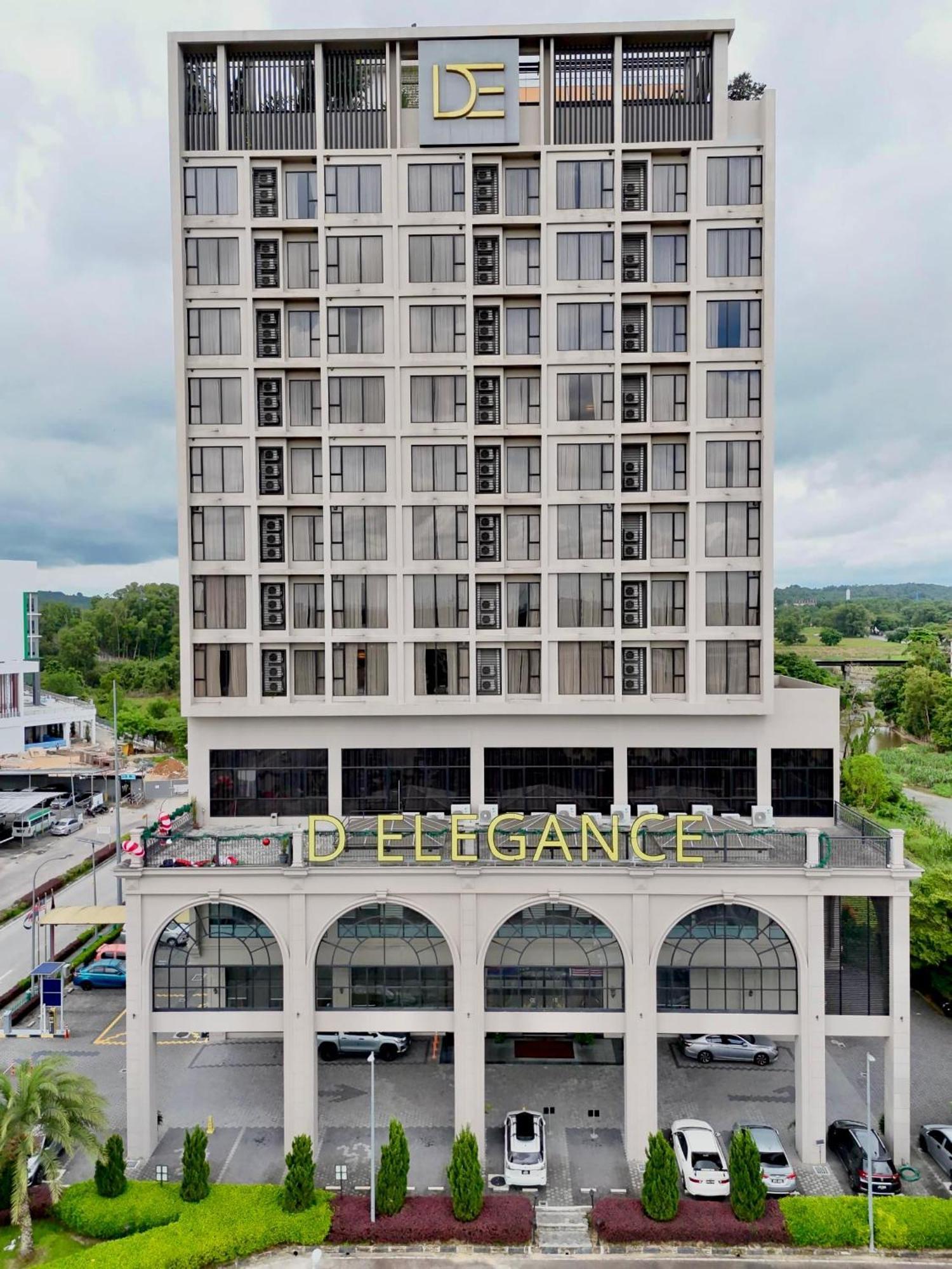 D Elegance Grand Bandar Seri Alam Masai Exterior foto